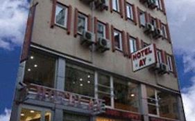 Hotel Ay